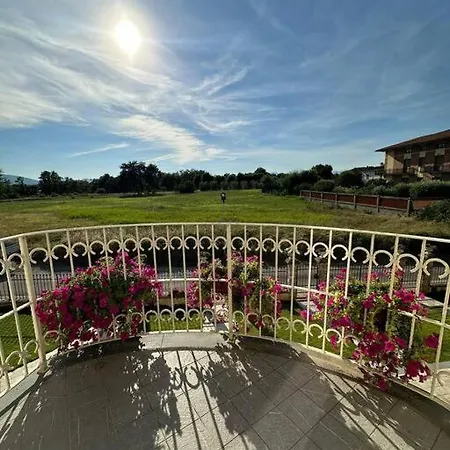 Casa Vacanze Il Glicine 펜션 *