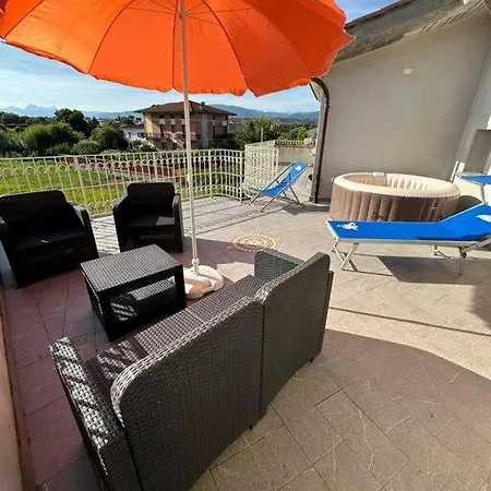 Casa Vacanze Il Glicine 펜션 알토파시오